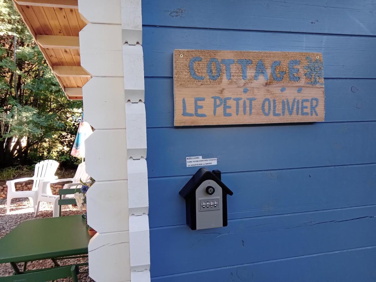 Chalet "Le Petit Olivier" Gites Appart 'Hotel L'Echappee Belle D'Aubenas Logement 2 Sur 3 エクステリア 写真