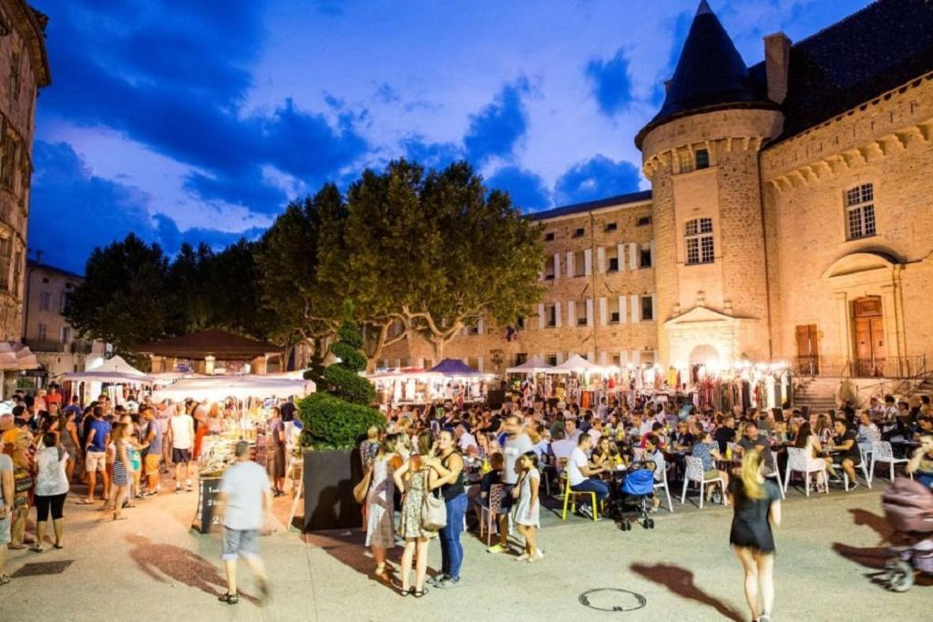 Chalet "Le Petit Olivier" Gites Appart 'Hotel L'Echappee Belle D'Aubenas Logement 2 Sur 3 エクステリア 写真